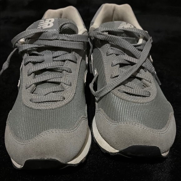 New Balance Men's Gray Sneakers - Picture 6 of 6